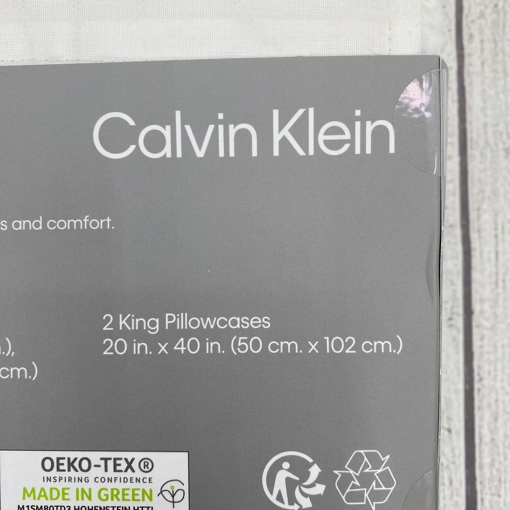 Calvin Klein Sheet Set California King White 270TC Percale 100% Combed Cotton
